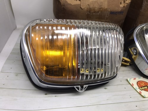 MERCEDES BENZ W110 BLINKER FOGLIGHT LH RH LEFT RIGHT HELLA NOS - Picture 5 of 11