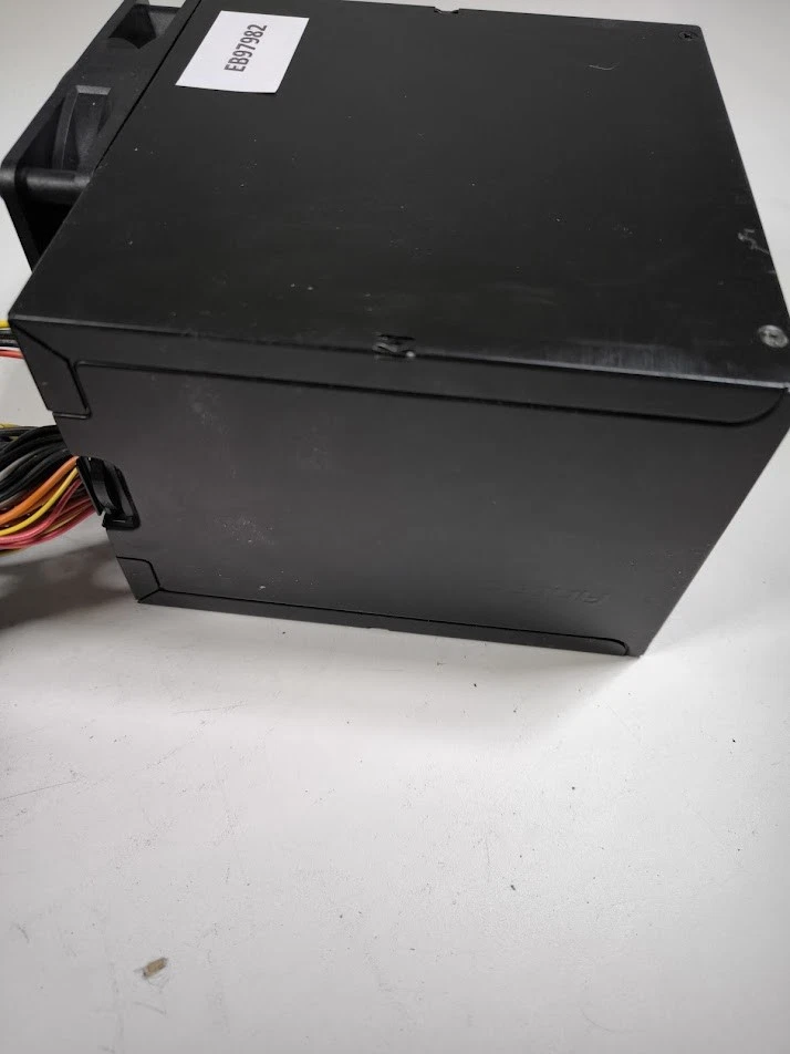 Antec CP-850 Netzteil - Funktioniert Nicht, Gebrauchsspuren - Bild 4 von 4