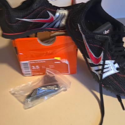 Nike Zoom D Plus III Track Spikes Track Blk/Red/Silver MPN 314285 061 YOUTH 3.5