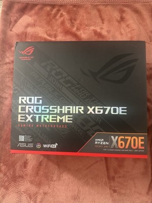 ASUS ROG Crosshair X670E Extreme AM5 EATX AMD Motherboard *READ*