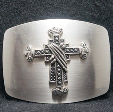 WJ09107 SWEET VINTAGE 1970s INTRICATE CROSS RELIGIOUS FASHOIN MENS BELT BUCKLE