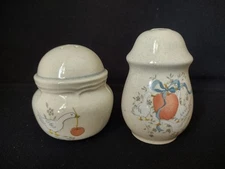 Vintage Marmalade Salt Pepper Shaker Geese Duck Cherry Apple Ribbon (lot 2845c)