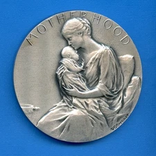 Society of Medalists 1993 Motherhood 3" Silver Medallic Art Company ASW 10.1ozt