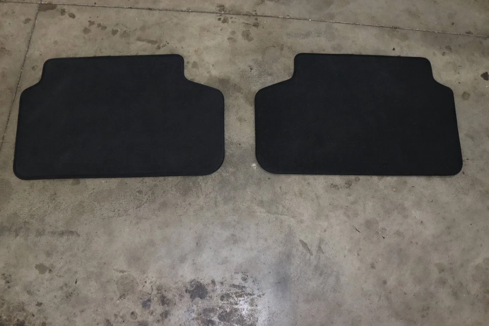 BMW M550I XDRIVE 2019-2023 - Juego completo de alfombrillas 8090555 Foto 2 de 4