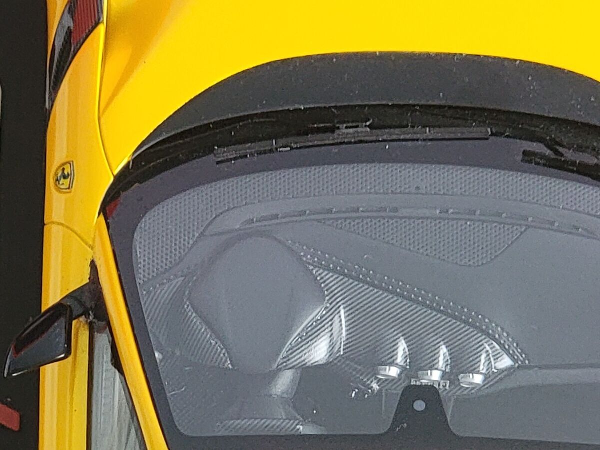 1:18 BBR Ferrari F12 TDF Giallo Tristrato Yellow w/ Black 1:18 BBR Ferrari F12 TDF Giallo Tristrato Yellow w/ Black