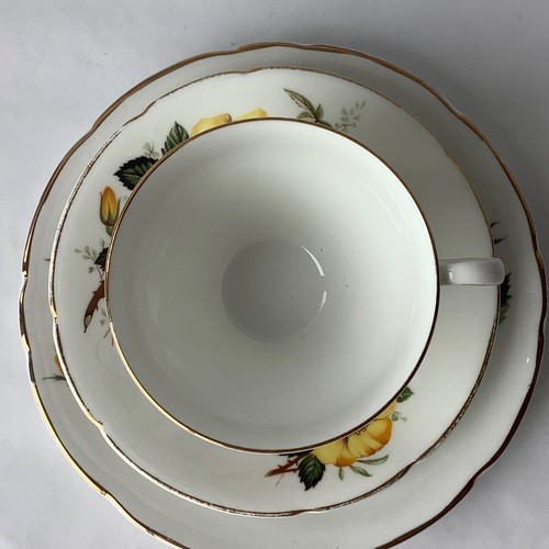 HÜBSCHE NICHT ÜBEREINSTIMMENDE VINTAGE CHINA TEETRIO'S - TASSE, UNTERTASSE & TELLER - AUSWAHL - Bild 152 von 167