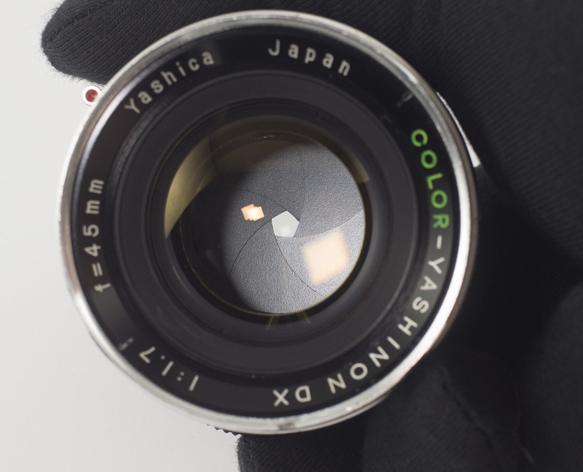 COLOR-YASHINON DX 1:1.8 f=35mm、ソニーE マウント COLOR-YASHINON DX 1:1.8 f=35mm, Sony E mount Hobby Photo