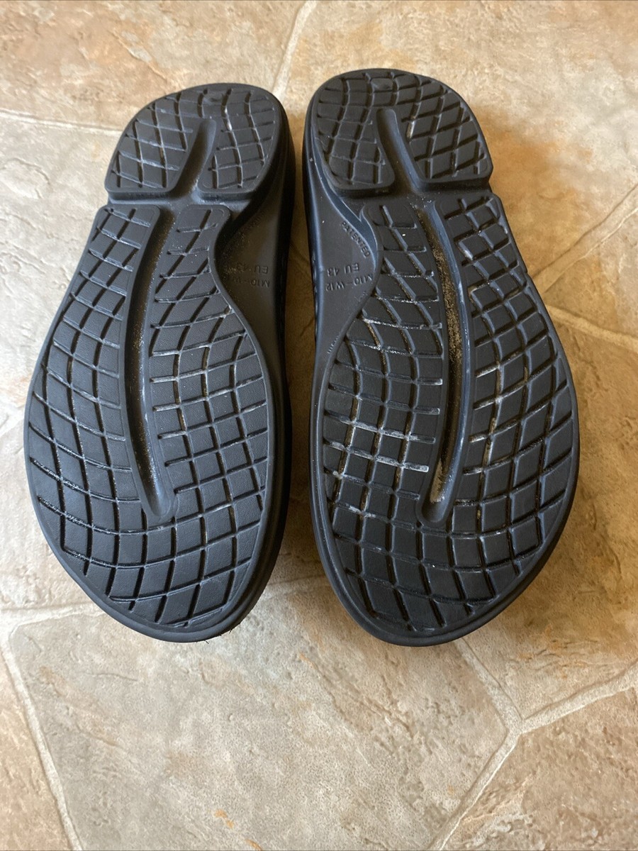 Oofos Black/Gray Thong Recovery Sandals Men\'s Size 10 EUC Supportive Oofos Black/Gray Thong Recovery Sandals Men main image 3