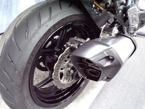 2022 KAWASAKI VERSYS 1000 WITH TOP BOX INCLUDED - Picture 16 of 20