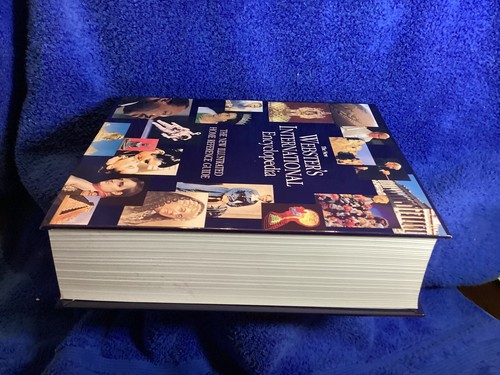 Vintage The New Webster’s International Encyclopedia, 3800 Fotos, 1312 Seiten - Bild 5 von 9
