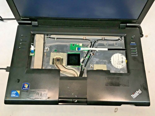 Lenovo Thinkpad L512 i3 Laptop BOOTS to Locked BIOS NO Keyboard/HDD/RAM JR - Picture 3 of 8