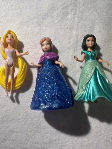 Lot de 4 poupées Disney Princesse Magic Clip - COMME SUR LE MONTRE ! - Photo 7/13