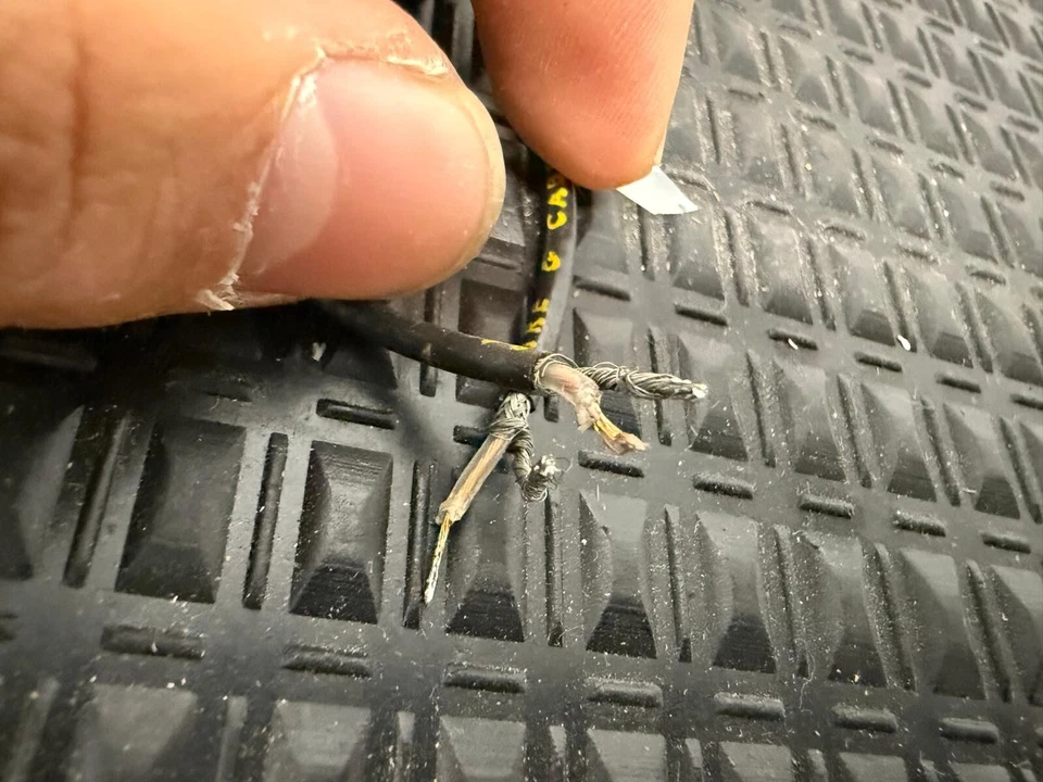 Filtro SSB Fox Tango YF-88H2.1 2.1Khz Kenwood TS-450, 690, 850, 930, 940.950 Foto 4 de 4