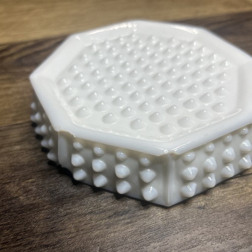 VTG MCM Fenton? Hobnail White Milk Glass Ashtray Octagon 5.25” Heavy - Picture 11 of 13