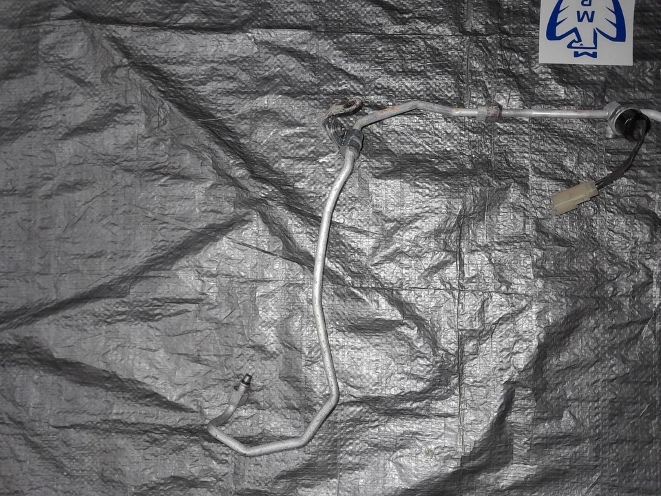 1985-1986  Toyota MR2 MK1 OEM AC line pipe piping  FRONT TRUNK FRUNK SWITCH AW11 - Image 3 of 3