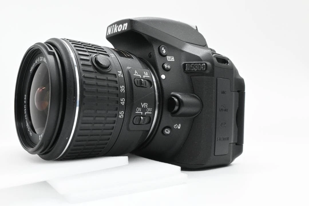 Nikon D5300 Digital Cameras with Interchangeable Lenses for Sale
