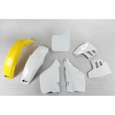 UFO KUNSTSTOFFTEILESATZ SUZUKI RM125 92 OEM-FARBE (SU397E999)