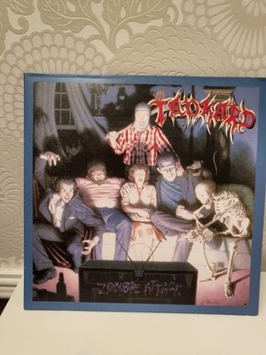 Tankard - Zombie Attack - Pressung 2013 Nuclear Blast , + BONUS-Tracks + POSTER