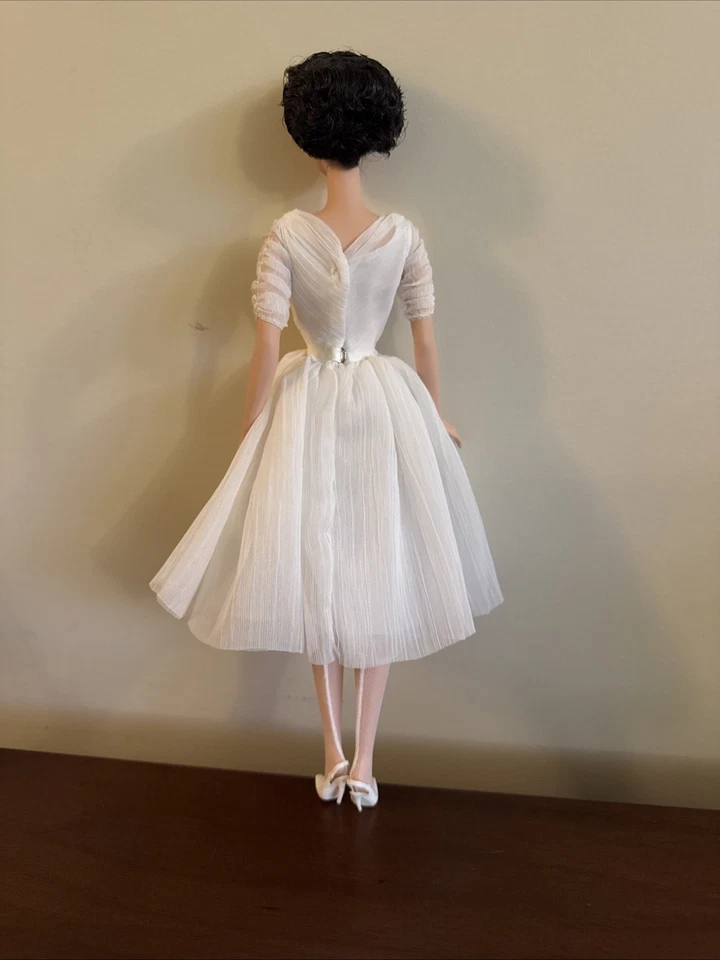 Elizabeth Taylor White Diamonds Doll With Dress, Tights, And Shoes ￼ - Image 3 of 4