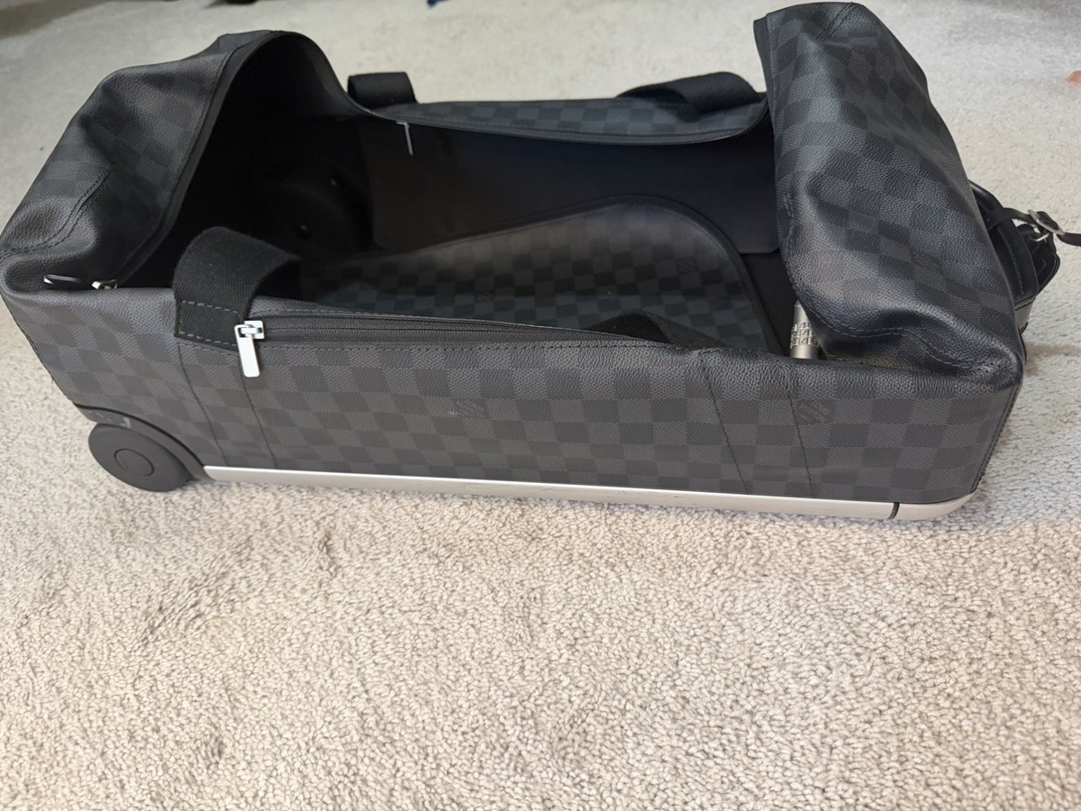 Louis Vuitton Horizon Soft Rolling Duffle 55 View 3