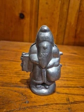 Antique Vintage Christmas Santa Claus Pewter Candy Chocolate Ice Cream Mold 4.5”