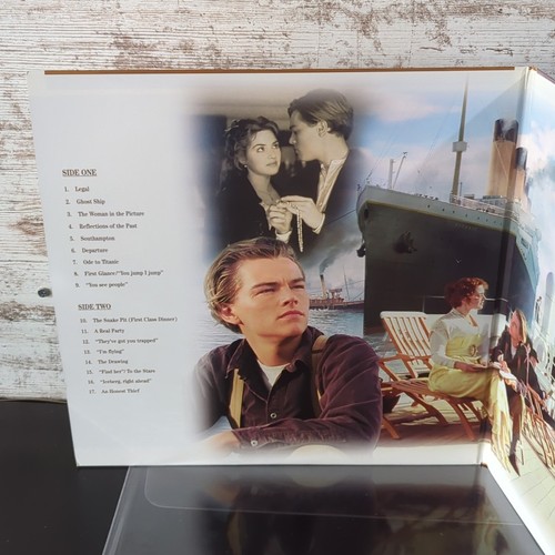 Titanic (1997, Laserdisc, LV334812-WS) Leonardo DiCaprio Kate Winslet Widescreen - Picture 12 of 14