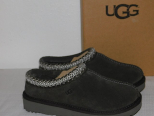 outdoor ugg slippers