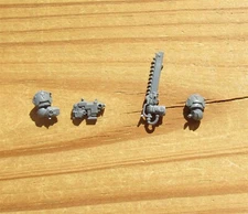 40K Astra Militarum Tempestus Aquilons Tempestor Sgt Bolt Pistol & Chainsword