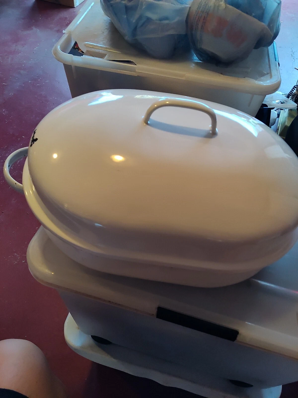 Vintage white Roasting Turkey Pan White Porcelain Basting Rack. Used Once