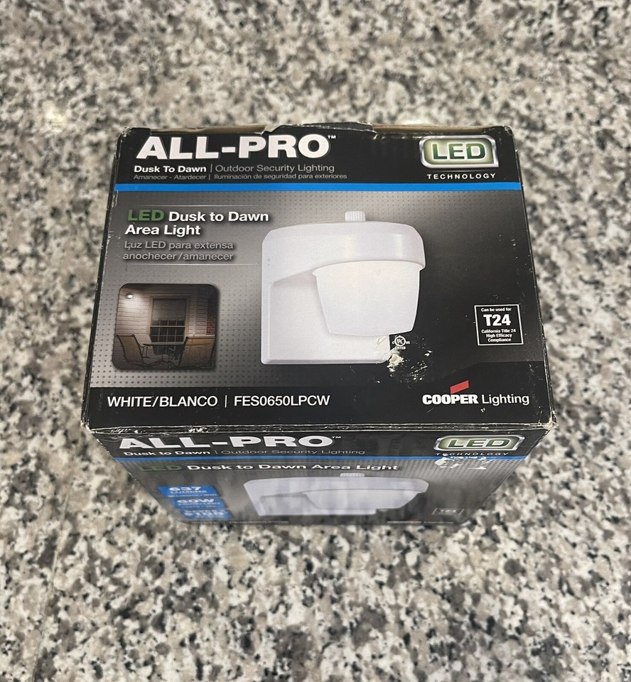 Cooper Lighting All-Pro White Fes0650lpcw Dusk to Dawn Led Security ...