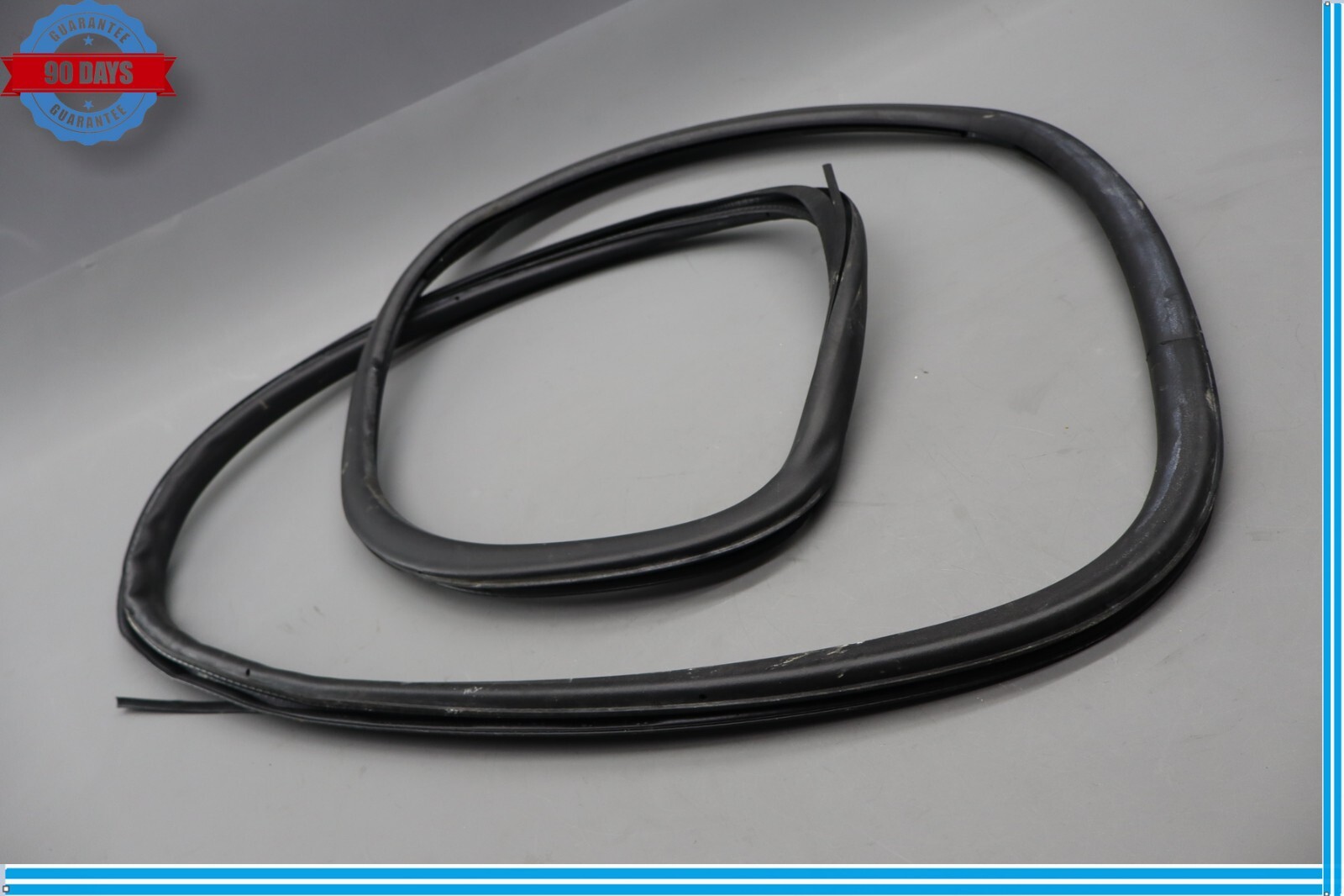 03-10 Bentley Continental GT Coupe Front Right Side Lower Door Seal Rubber Oem