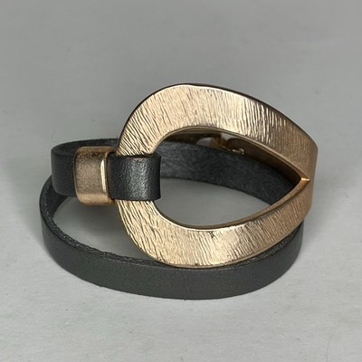  SAACHI, Gold Tone Leather Loop Wrist Wrap Bracelet 