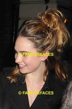 Lily James   Very Rare   Press Celebrity Photograph 9x6 inch No36967