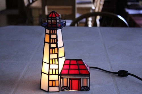 Vintage Tiffany Style STAINED GLASS LIGHTHOUSE Night Light Accent Table Lamp