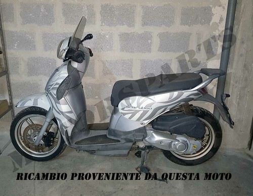 Braccio Oscillante Supporto Motore APRILIA SCARABEO LIGHT 125 200 2007>10 CARB - Foto 4 di 4
