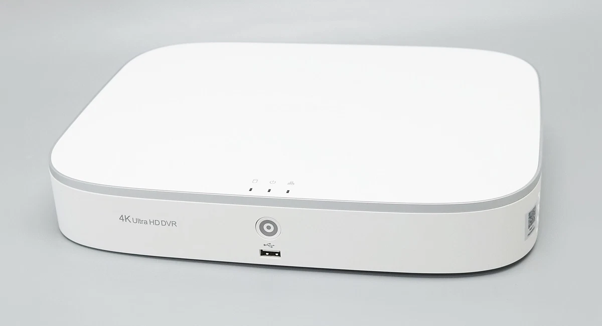 LOREX D841A8 Z 4K 8 Channel 2TB HDD Analog HD DVR