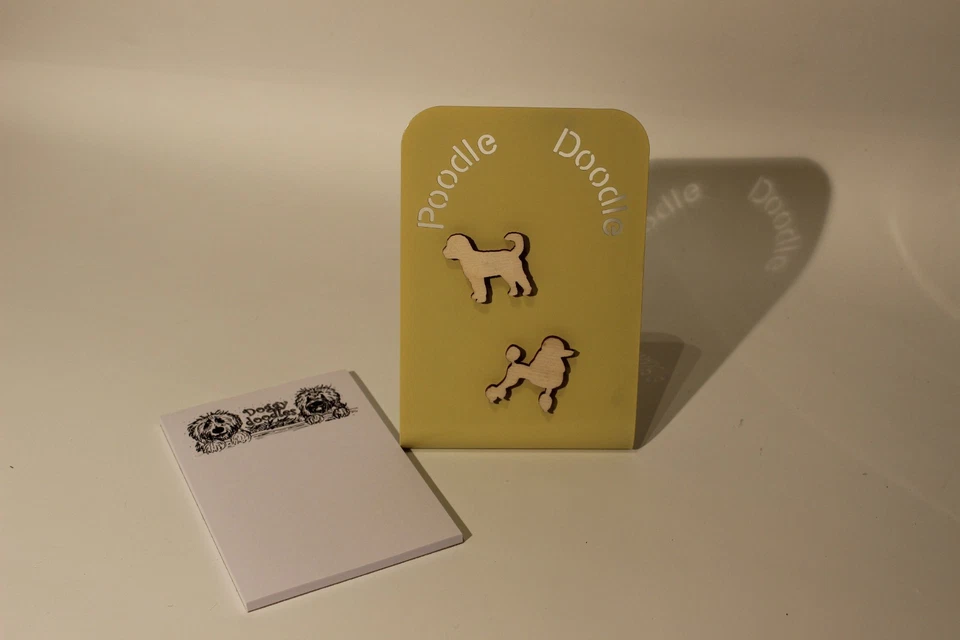 Free Standing Metal Poodle Doodle Memo Board Gift Package. Cockerpoo Labradoodle - Image 2 of 4