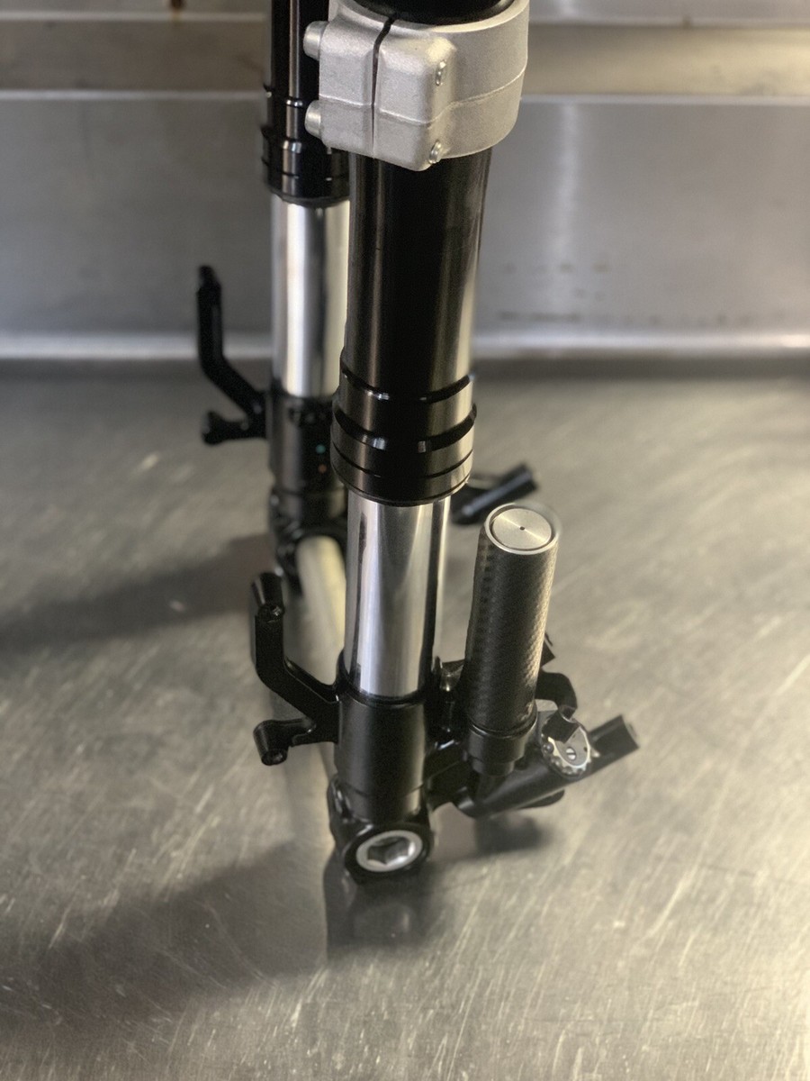 16-20 Kawasaki ZX10R ZX10 Ninja SHOWA FRONT FORKS TUBES TREES #83