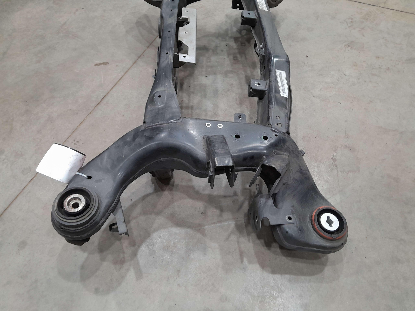14-24 Maserati Ghibli RWD Rear Crossmember Subframe Genuine OEM 670102923