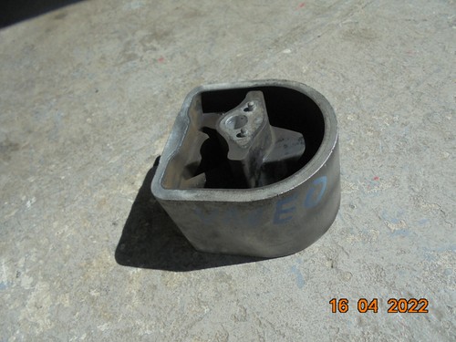 Mercedes Vaneo Typ 414 1,7L CDI 67KW Ez.2004 Motorlager Motorhalter 1682401617