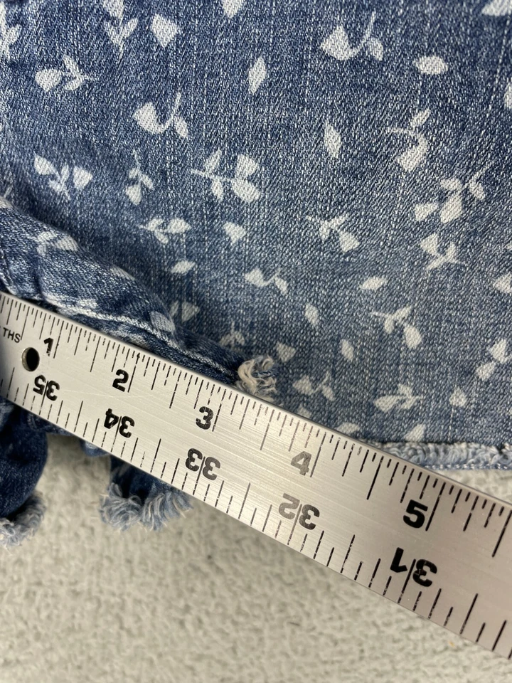 Pantalones Cortos de Jean LC Lauren Conrad Para Mujer Tiro Medio Patrón Floral Corte Azul Talla 8 Foto 3 de 4