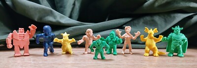 M.U.S.C.L.E. Figures, Erasers, Pocket Monsters, & Vending Machine Wrestlers