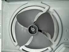 SAMSUNG DE94-02367B Microwave/Hood Cover