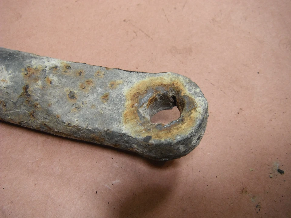 Barra estabilizadora delantera Jeep Wrangler TJ 97-06 con montajes OEM de fábrica envío gratuito Foto 3 de 4