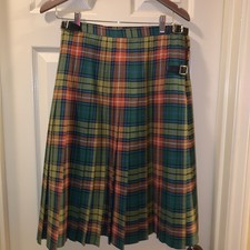 Celtic craft Center the Royal Mile Edinburgh tartan skirt kilt, costuming