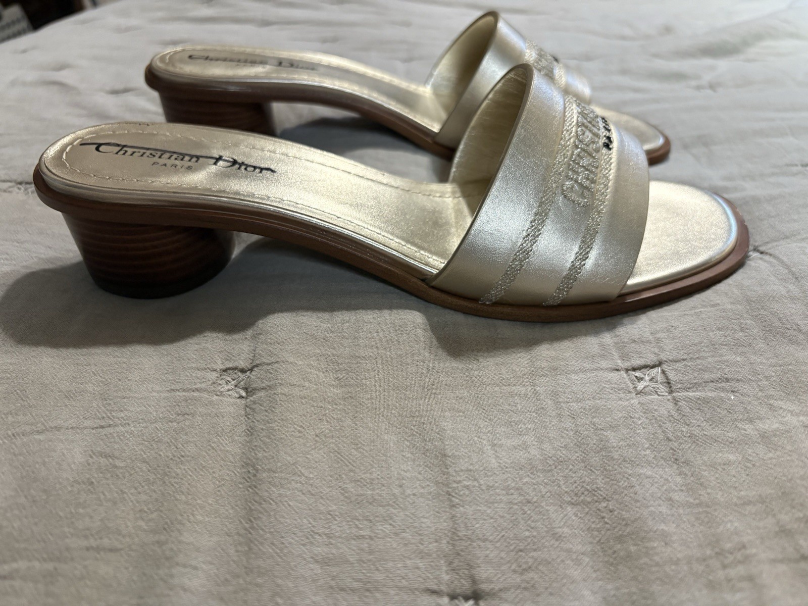 Christian Dior Dway Gold Calfskin Slide Sandals Women’s Authentic Designer Lux image 6