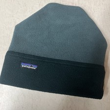 Patagonia beanie pine green and olive green size small