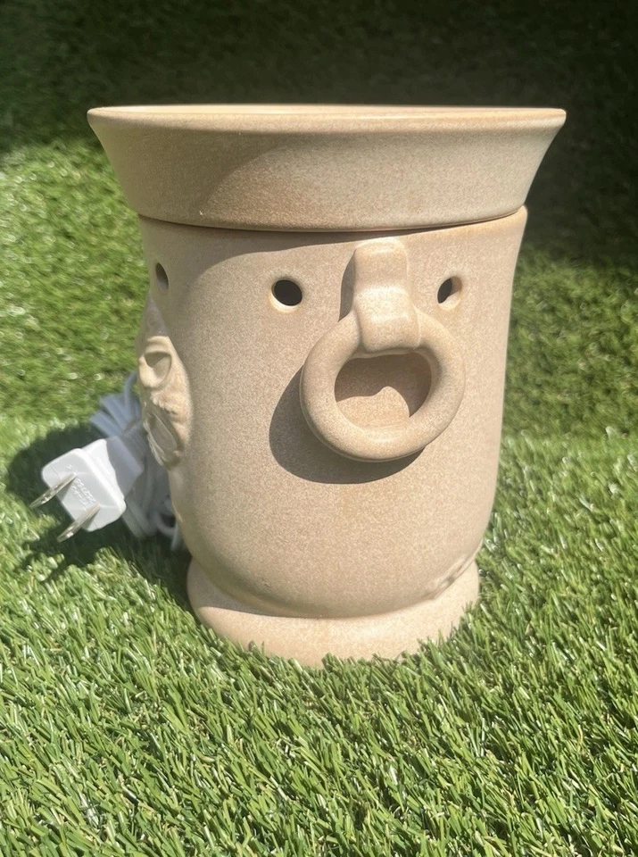 Scentsy Claremont Full-Size Electric Wax Warmer Retired Ceramic Tan Floral NICE - Image 3 of 4