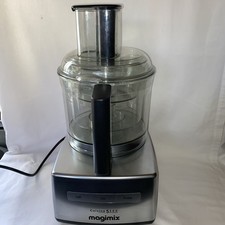 Magimix 5200 Premium Küchenmaschine Satin Stainless + Zubehör, funktionstüchtig sehr guter Zustand