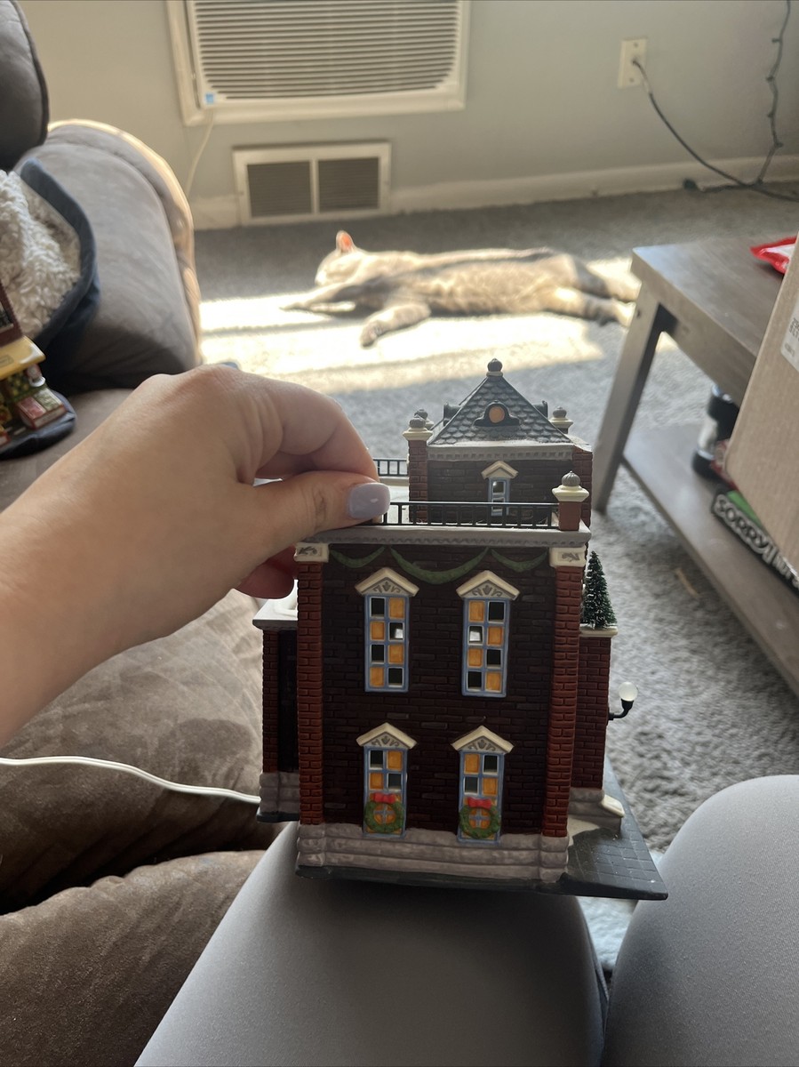 Dept Department 56 Precinct 25 Police Station #58941 Christmas in